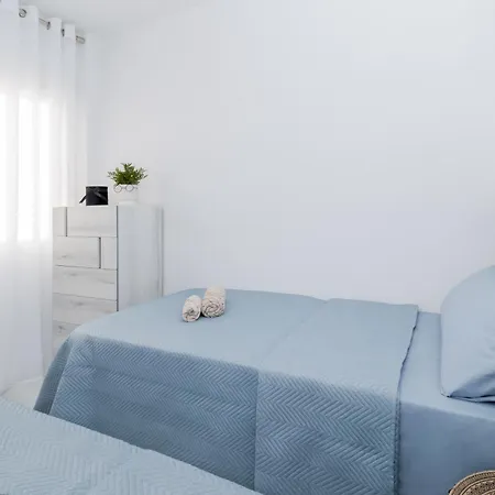 Espanatour Daniel Апартаменти Торрев'єха