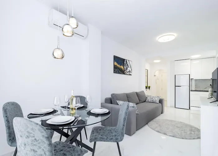 Espanatour Daniel Lejlighed *